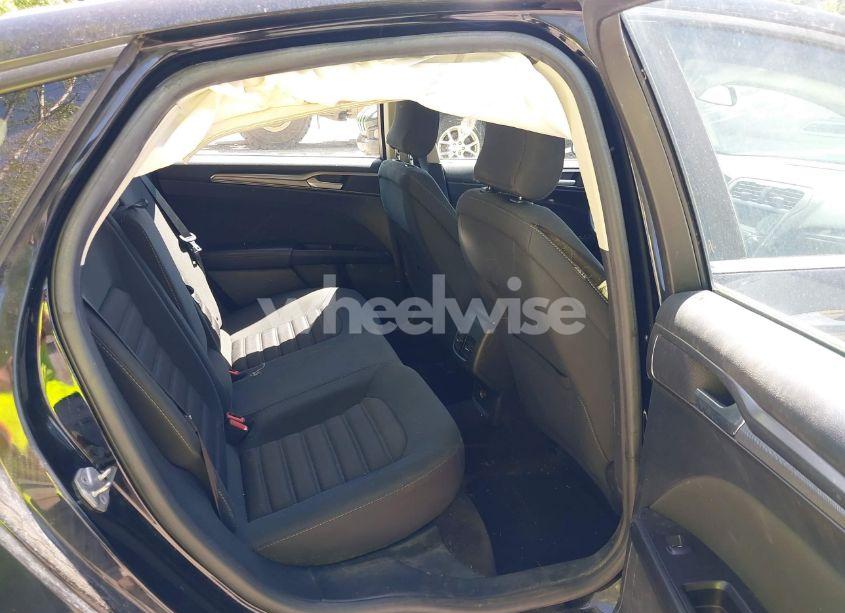 Photo 8 of 2017 Ford Fusion SE (VIN 3FA6P0H76HR185731)