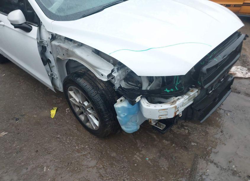 Photo 6 of 2017 Ford Fusion SE (VIN 3FA6P0H76HR220624)