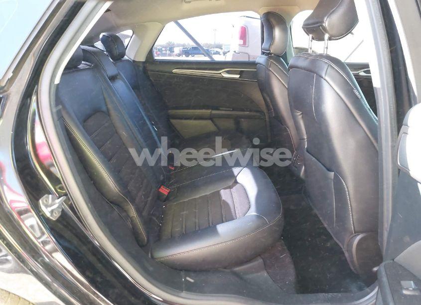 Photo 8 of 2017 Ford Fusion SE (VIN 3FA6P0H76HR228674)