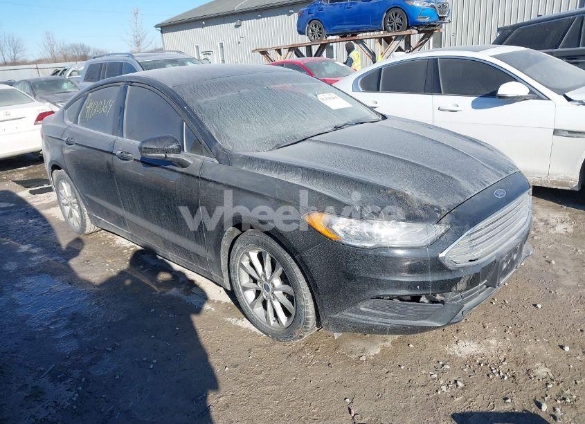 2017 Ford Fusion SE (VIN 3FA6P0H76HR259200) main photo
