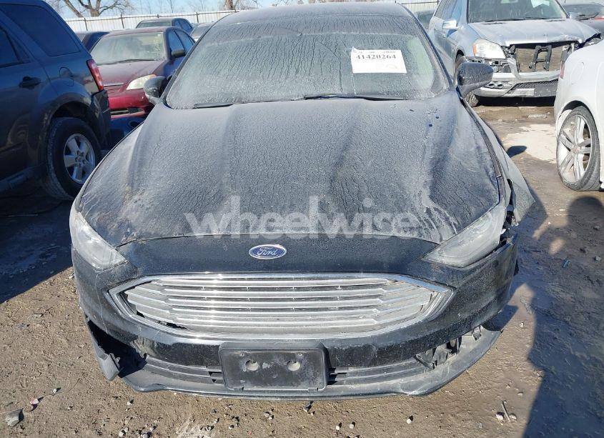 Photo 12 of 2017 Ford Fusion SE (VIN 3FA6P0H76HR259200)