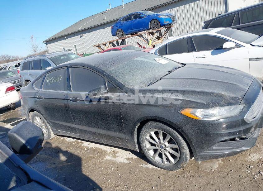 Photo 13 of 2017 Ford Fusion SE (VIN 3FA6P0H76HR259200)