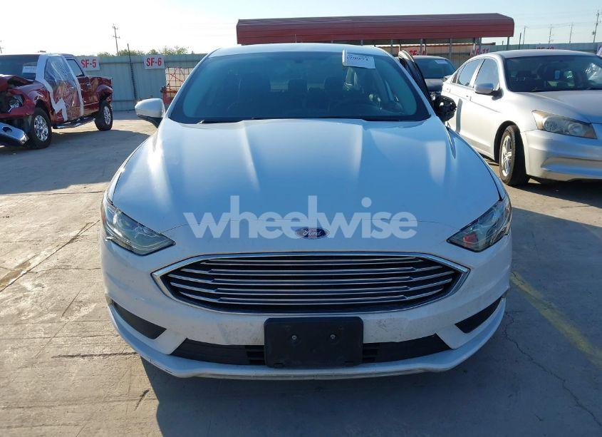 Photo 13 of 2017 Ford Fusion SE (VIN 3FA6P0H76HR279429)