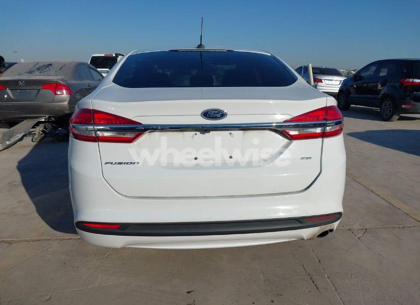 Photo 17 of 2017 Ford Fusion SE (VIN 3FA6P0H76HR279429)