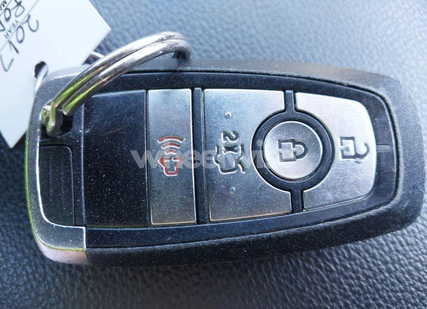 Photo 11 of 2017 Ford Fusion SE (VIN 3FA6P0H76HR320190)