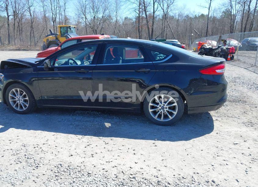 Photo 14 of 2017 Ford Fusion SE (VIN 3FA6P0H76HR320190)