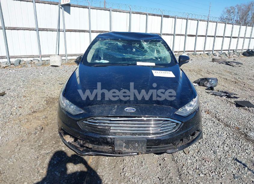 Photo 12 of 2017 Ford Fusion SE (VIN 3FA6P0H76HR370247)