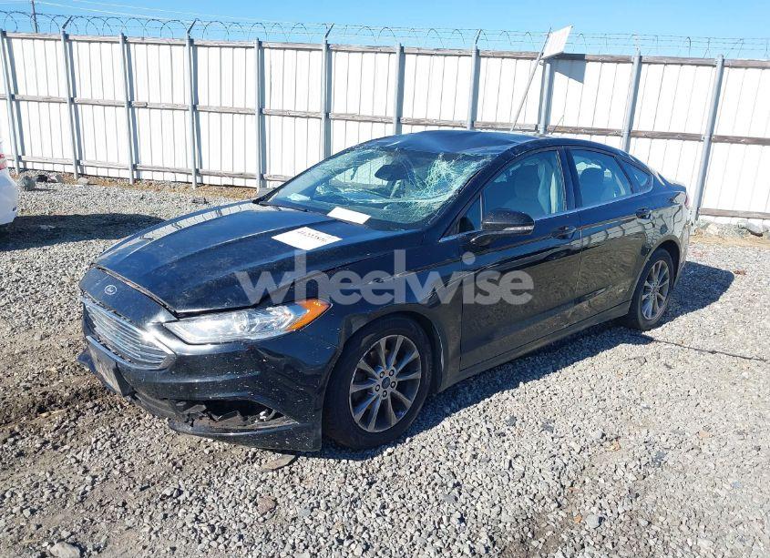 Photo 6 of 2017 Ford Fusion SE (VIN 3FA6P0H76HR370247)