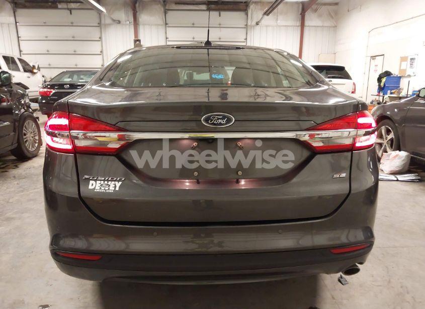 Photo 16 of 2017 Ford Fusion SE (VIN 3FA6P0H76HR403957)