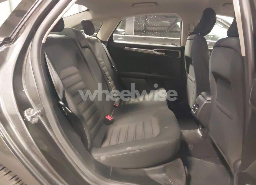 Photo 8 of 2017 Ford Fusion SE (VIN 3FA6P0H76HR403957)