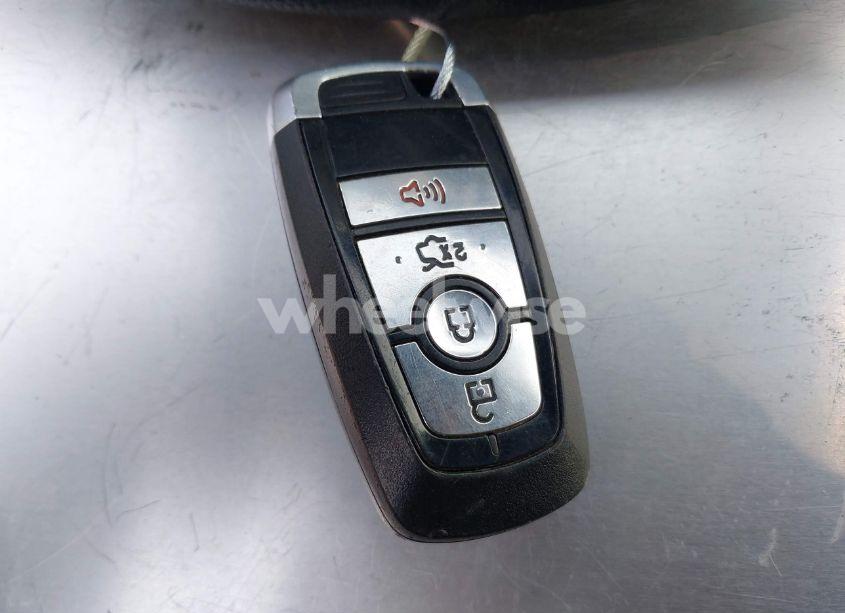 Photo 11 of 2017 Ford Fusion SE (VIN 3FA6P0H76HR404316)