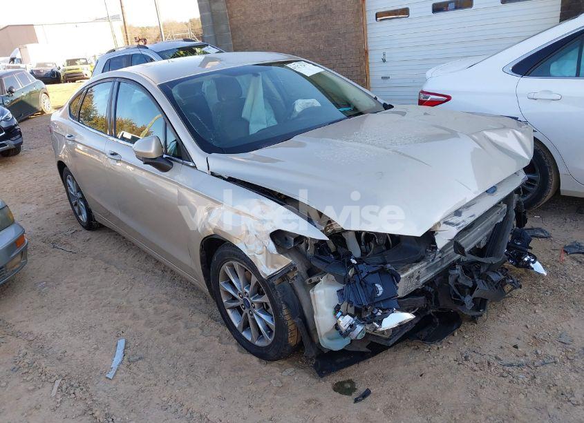 2017 Ford Fusion SE (VIN 3FA6P0H76HR414585) main photo