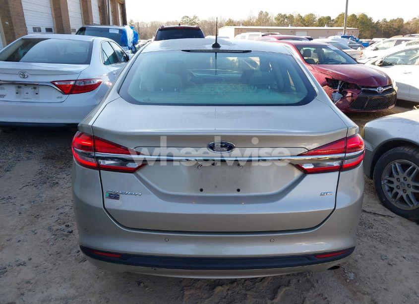 Photo 16 of 2017 Ford Fusion SE (VIN 3FA6P0H76HR414585)