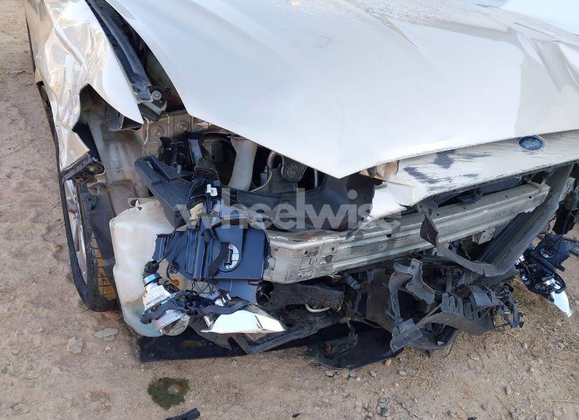 Photo 6 of 2017 Ford Fusion SE (VIN 3FA6P0H76HR414585)