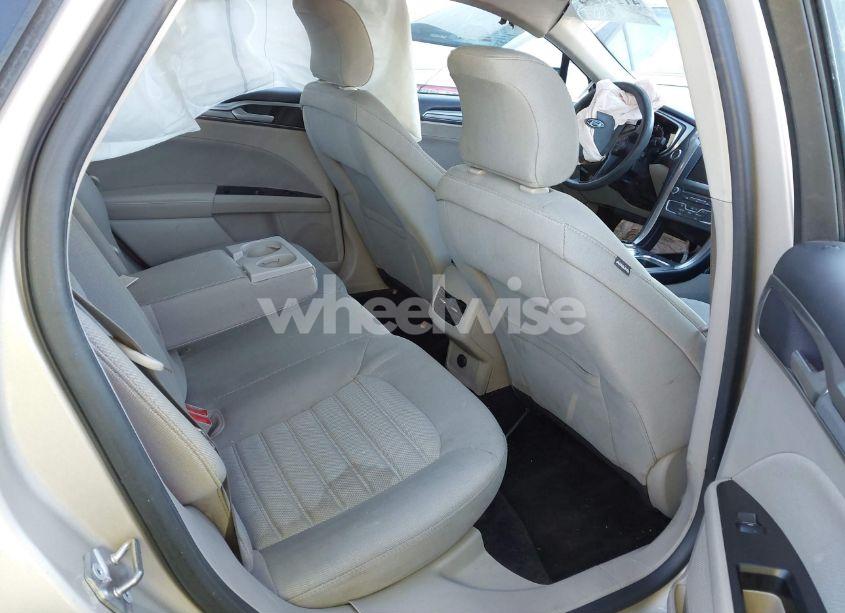 Photo 8 of 2017 Ford Fusion SE (VIN 3FA6P0H76HR414585)