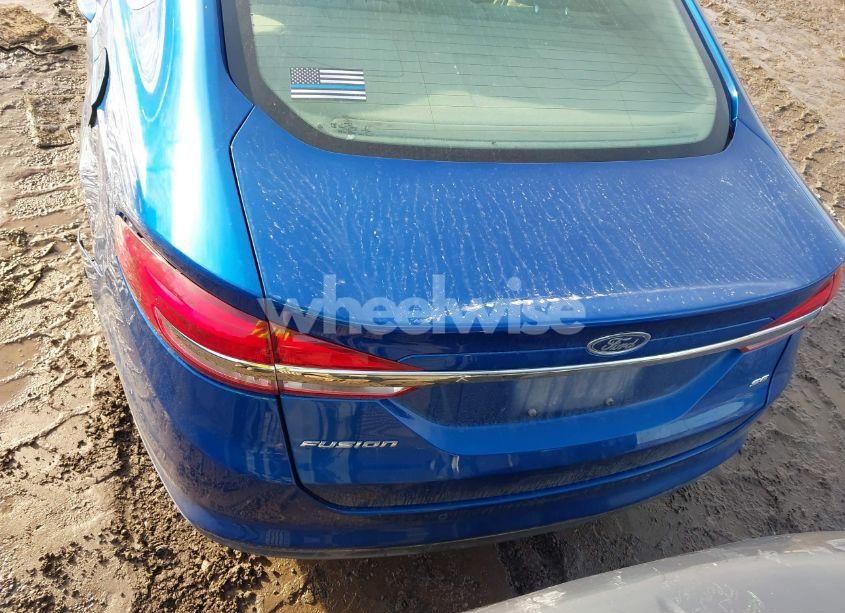 Photo 16 of 2018 Ford Fusion SE (VIN 3FA6P0H76JR108265)