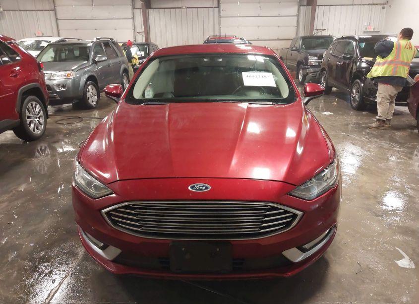 Photo 12 of 2018 Ford Fusion SE (VIN 3FA6P0H76JR126975)