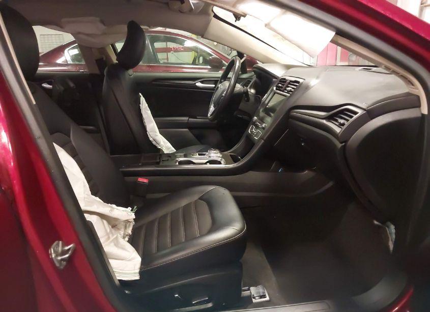 Photo 5 of 2018 Ford Fusion SE (VIN 3FA6P0H76JR126975)