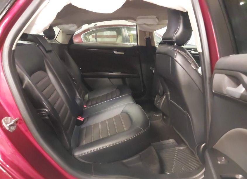 Photo 8 of 2018 Ford Fusion SE (VIN 3FA6P0H76JR126975)