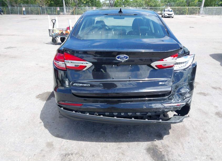 Photo 16 of 2019 Ford Fusion SE (VIN 3FA6P0H76KR265487)