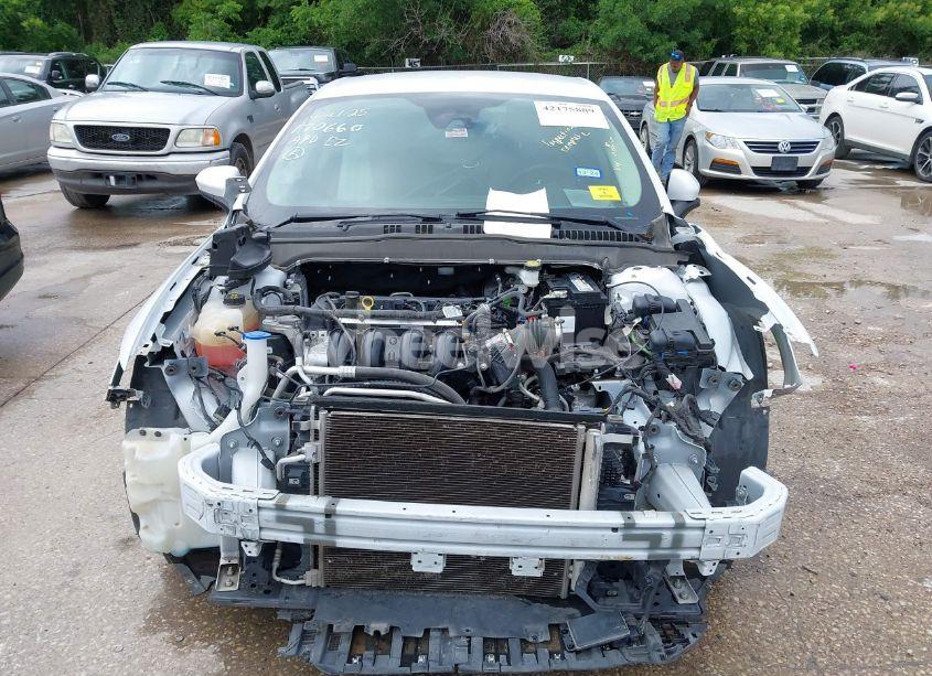 Photo 6 of 2020 Ford Fusion SE (VIN 3FA6P0H76LR154018)