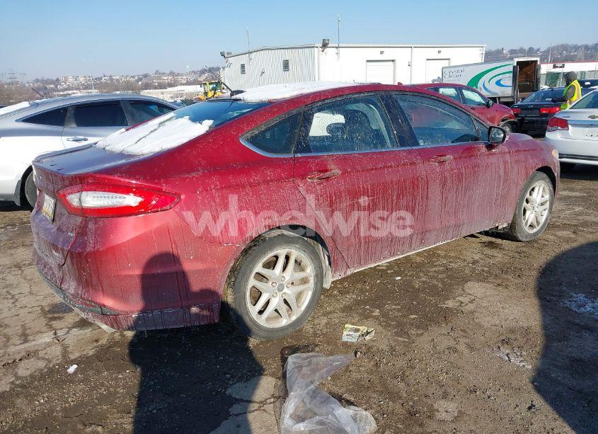 Photo 4 of 2013 Ford Fusion SE (VIN 3FA6P0H77DR110143)