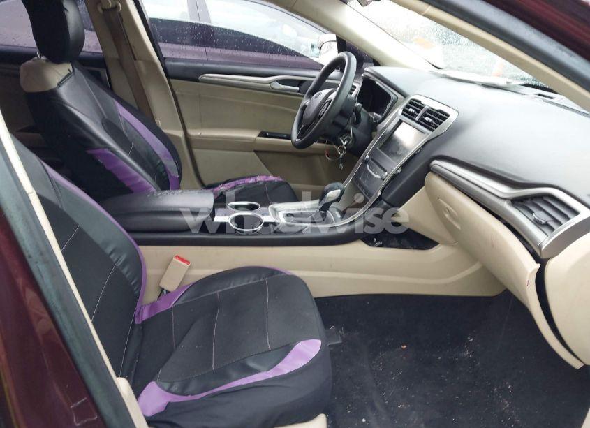 Photo 5 of 2013 Ford Fusion SE (VIN 3FA6P0H77DR118081)