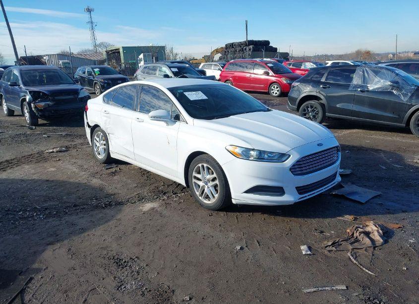 2013 Ford Fusion SE (VIN 3FA6P0H77DR130439) main photo