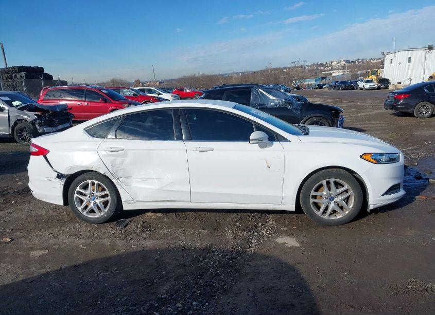 Photo 13 of 2013 Ford Fusion SE (VIN 3FA6P0H77DR130439)