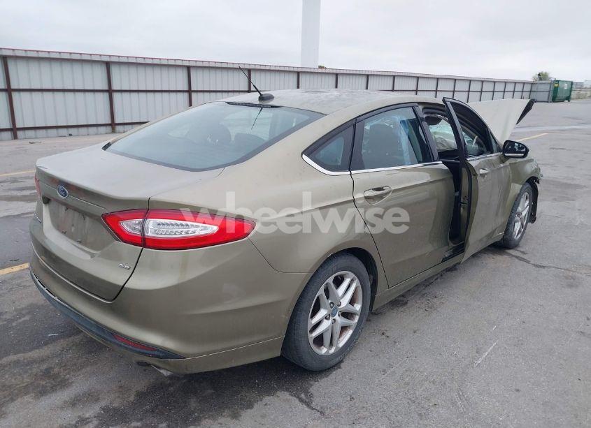 Photo 4 of 2013 Ford Fusion SE (VIN 3FA6P0H77DR134426)