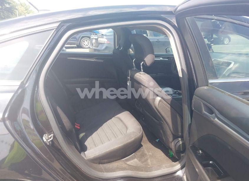 Photo 8 of 2013 Ford Fusion SE (VIN 3FA6P0H77DR138380)