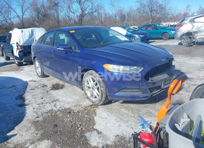 2013 Ford Fusion SE (VIN 3FA6P0H77DR141070) main photo