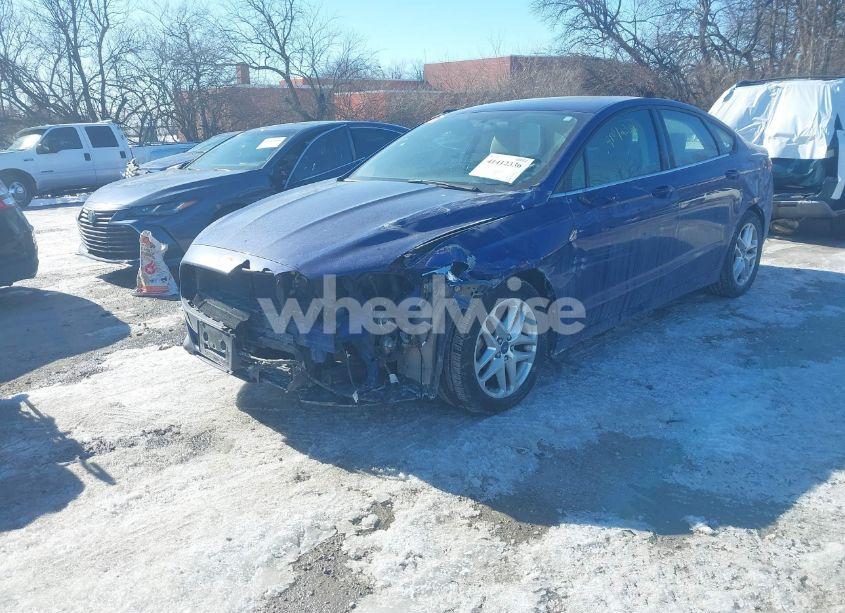 Photo 2 of 2013 Ford Fusion SE (VIN 3FA6P0H77DR141070)