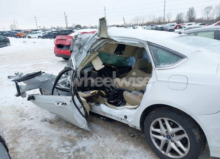 Photo 6 of 2013 Ford Fusion SE (VIN 3FA6P0H77DR179222)