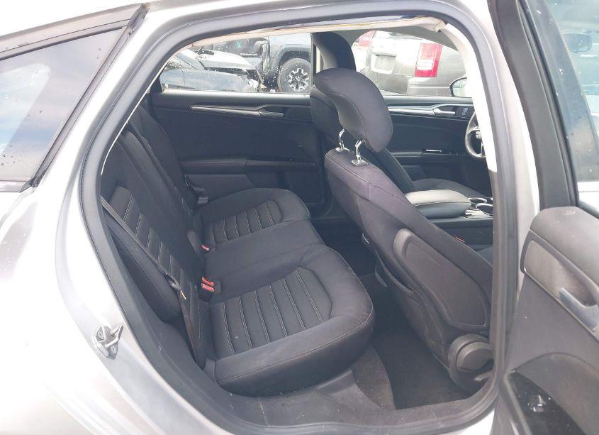 Photo 8 of 2013 Ford Fusion SE (VIN 3FA6P0H77DR189491)