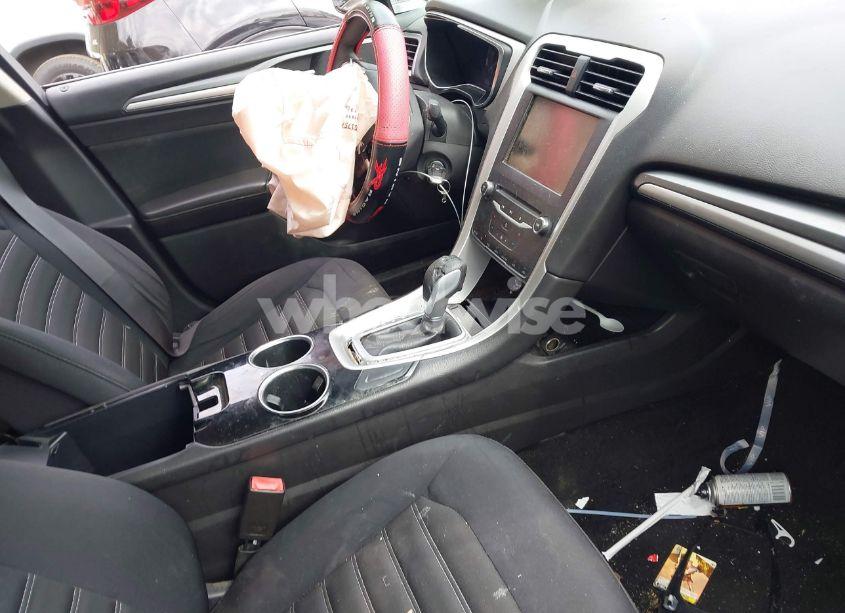 Photo 5 of 2013 Ford Fusion SE (VIN 3FA6P0H77DR217936)