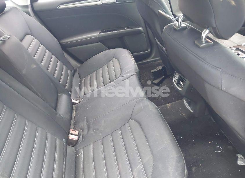 Photo 8 of 2013 Ford Fusion SE (VIN 3FA6P0H77DR217936)