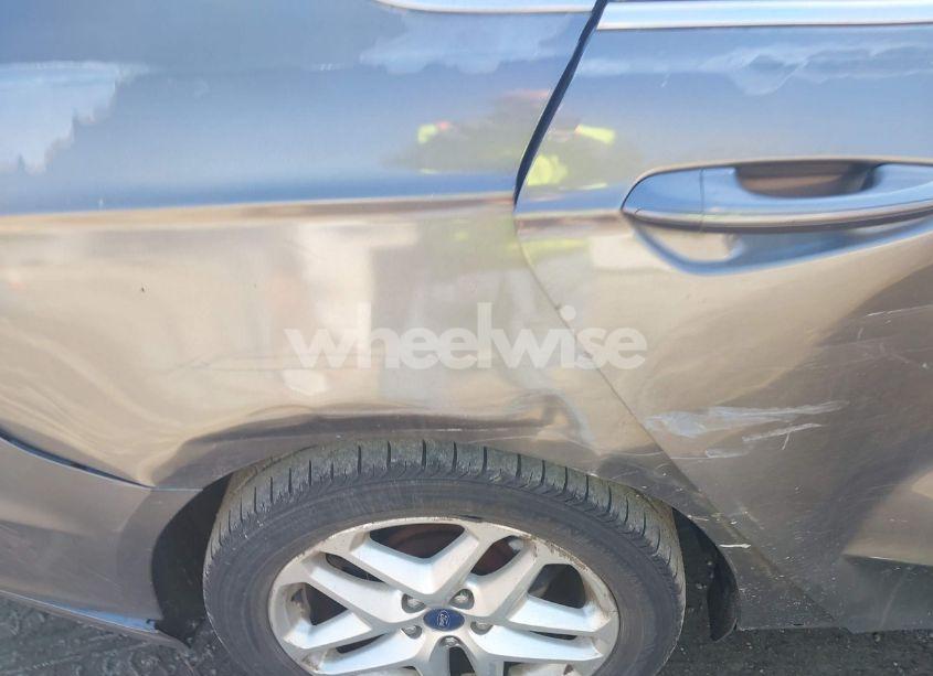 Photo 12 of 2013 Ford Fusion SE (VIN 3FA6P0H77DR230301)