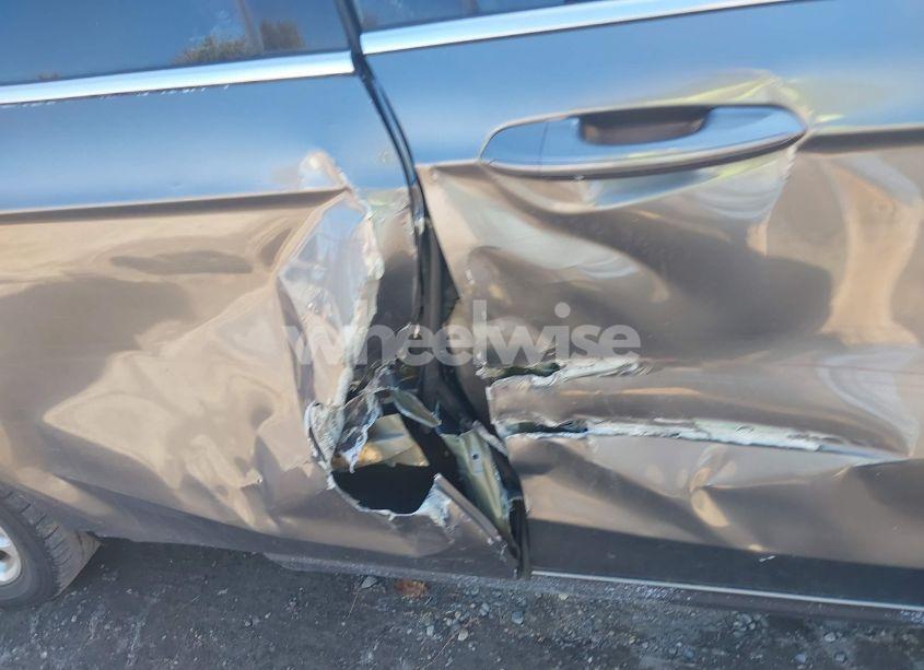 Photo 6 of 2013 Ford Fusion SE (VIN 3FA6P0H77DR230301)