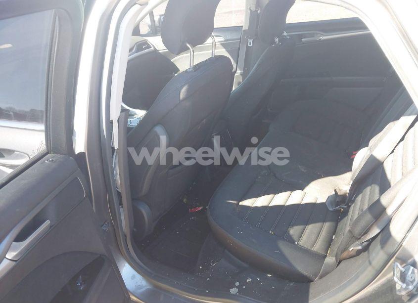 Photo 8 of 2013 Ford Fusion SE (VIN 3FA6P0H77DR230301)