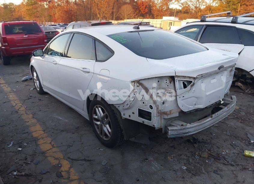 Photo 3 of 2013 Ford Fusion SE (VIN 3FA6P0H77DR255957)