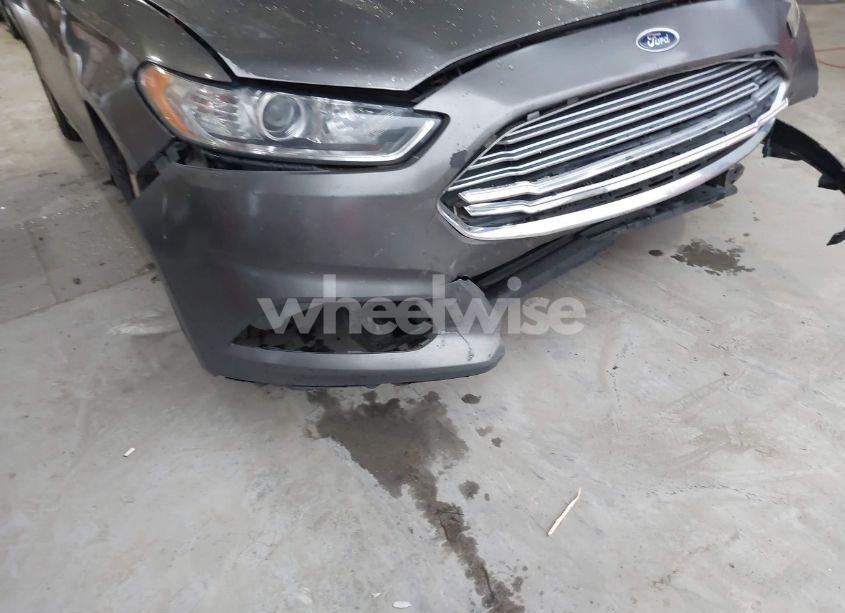 Photo 6 of 2013 Ford Fusion SE (VIN 3FA6P0H77DR281376)