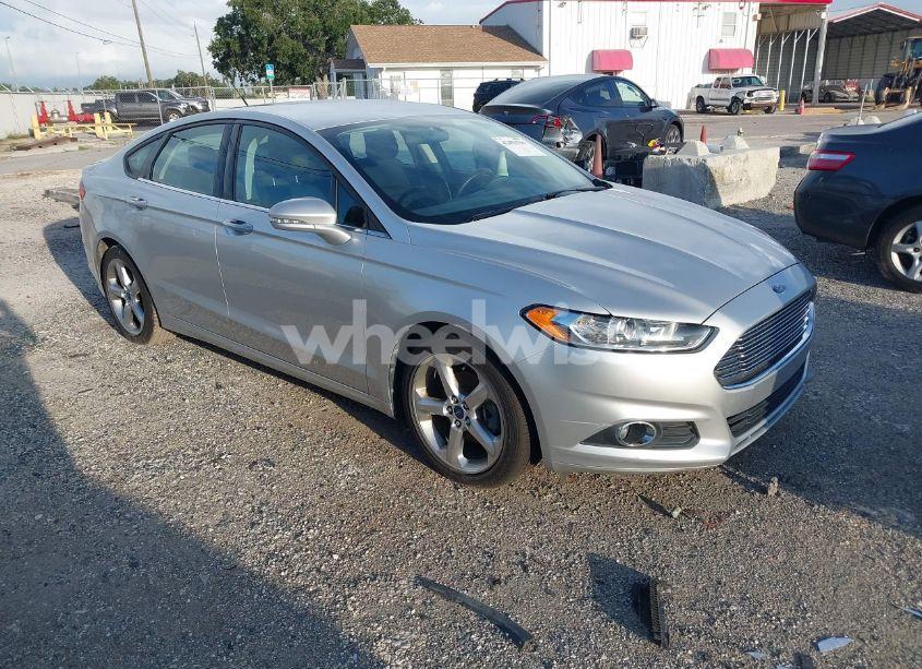 2013 Ford Fusion SE (VIN 3FA6P0H77DR289140) main photo