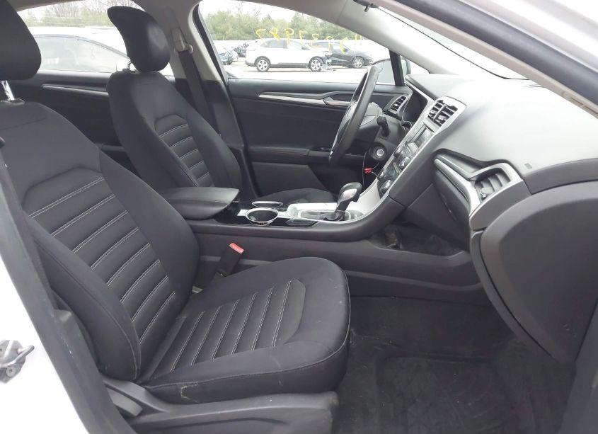 Photo 5 of 2013 Ford Fusion SE (VIN 3FA6P0H77DR364905)