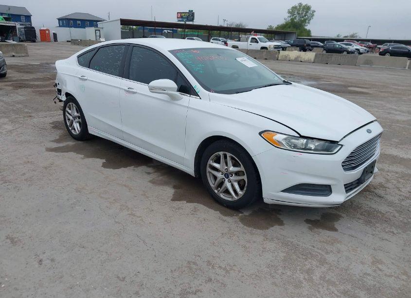 2013 Ford Fusion SE (VIN 3FA6P0H77DR372048) main photo