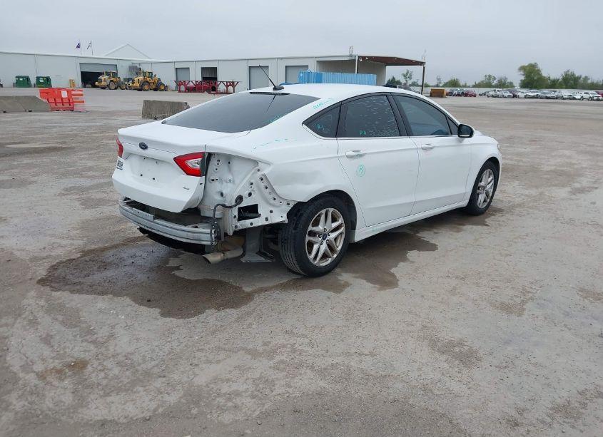 Photo 4 of 2013 Ford Fusion SE (VIN 3FA6P0H77DR372048)