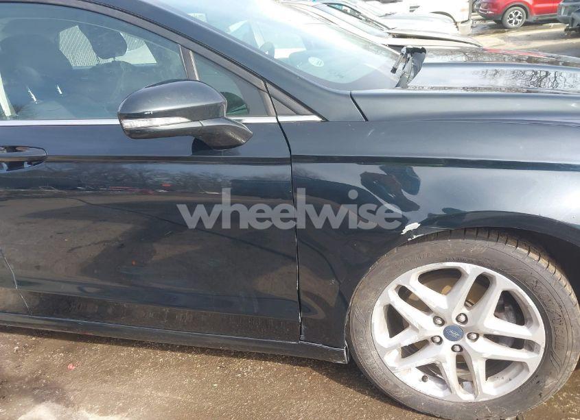 Photo 6 of 2014 Ford Fusion SE (VIN 3FA6P0H77ER131060)