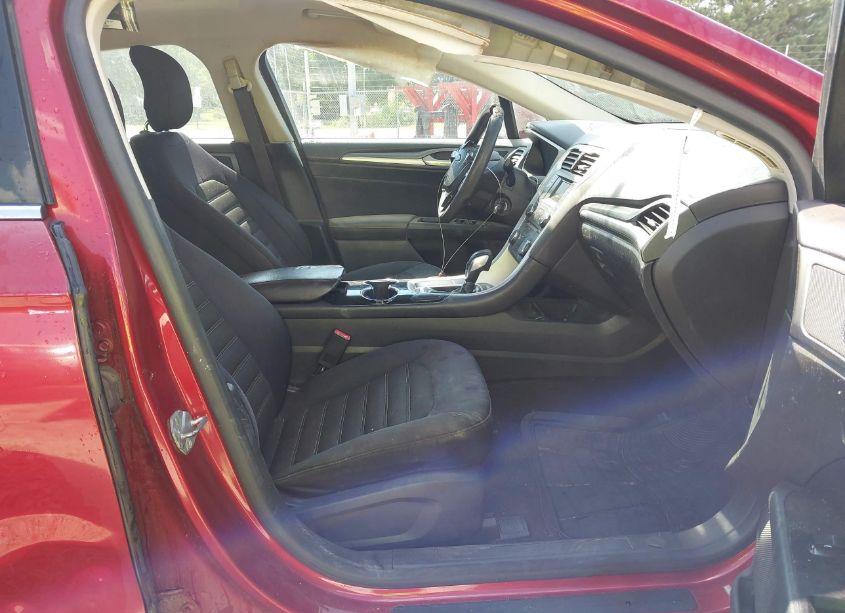 Photo 5 of 2014 Ford Fusion SE (VIN 3FA6P0H77ER171753)