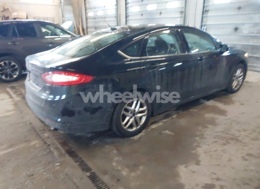 Photo 4 of 2014 Ford Fusion SE (VIN 3FA6P0H77ER178959)