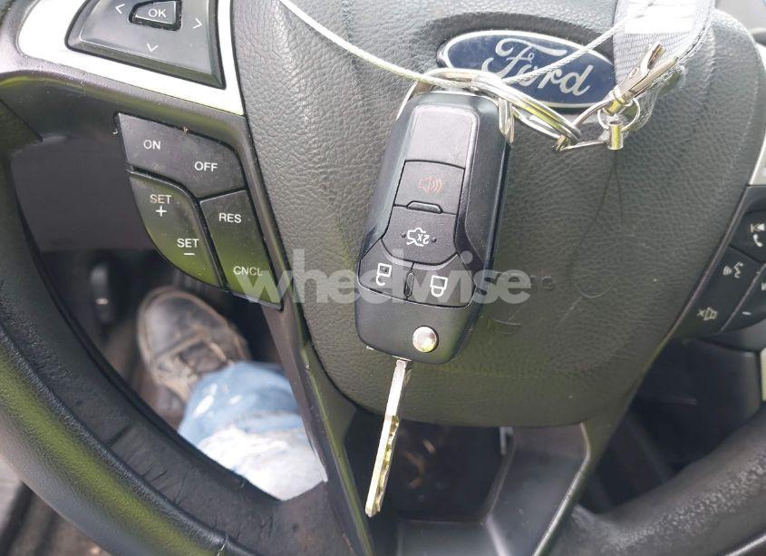 Photo 11 of 2014 Ford Fusion SE (VIN 3FA6P0H77ER179139)